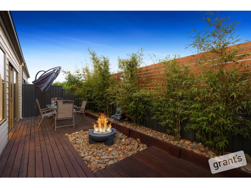 31 Artfield Street, Cranbourne East VIC 3977