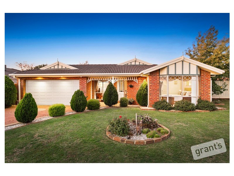 20 Deakin Court, Berwick VIC 3806