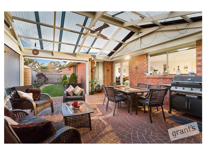 20 Deakin Court, Berwick VIC 3806