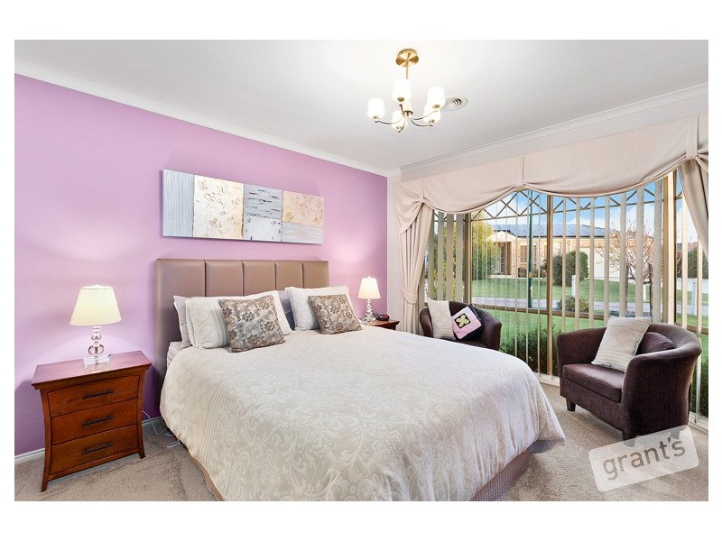 20 Deakin Court, Berwick VIC 3806