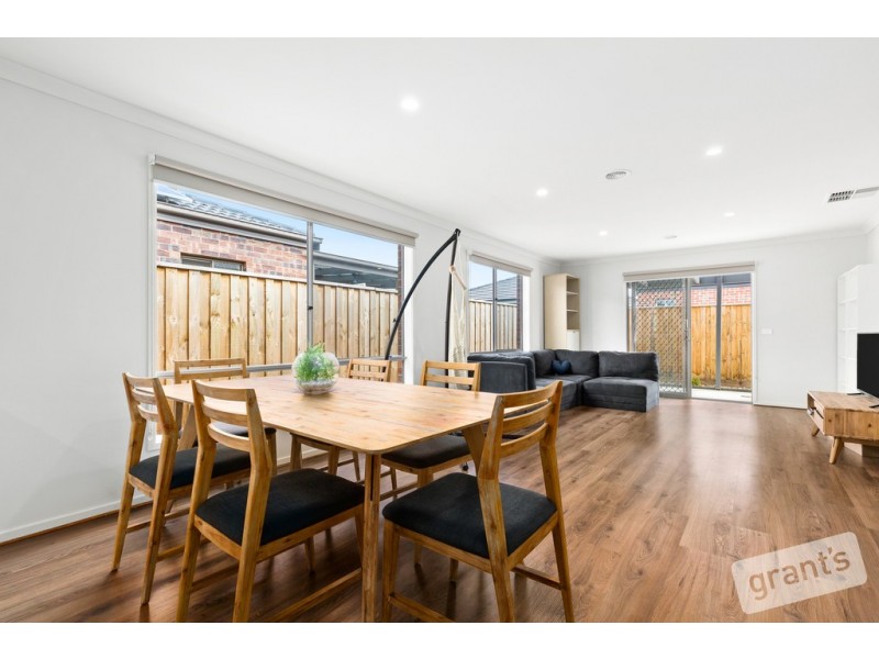 5 Curtis Street, Officer VIC 3809