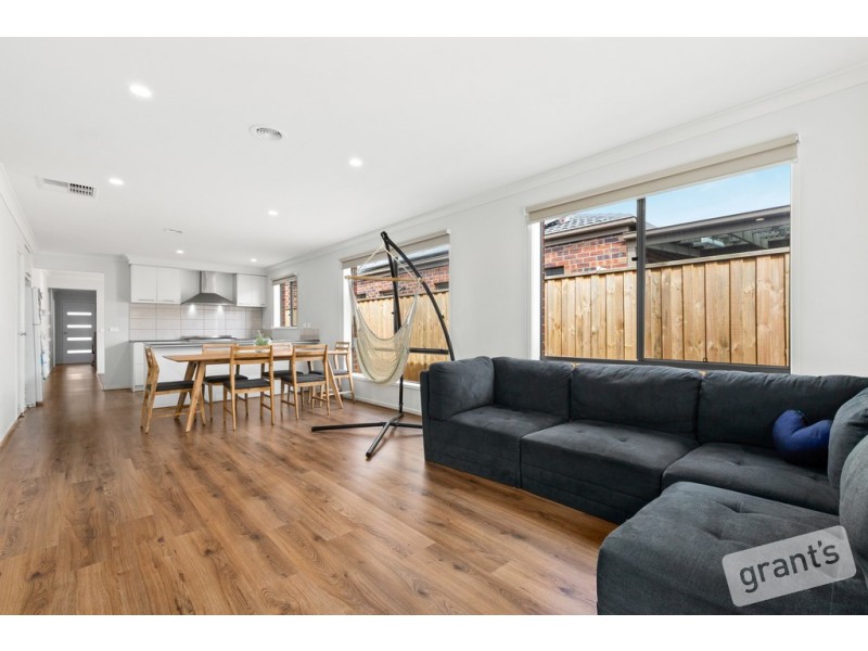 5 Curtis Street, Officer VIC 3809