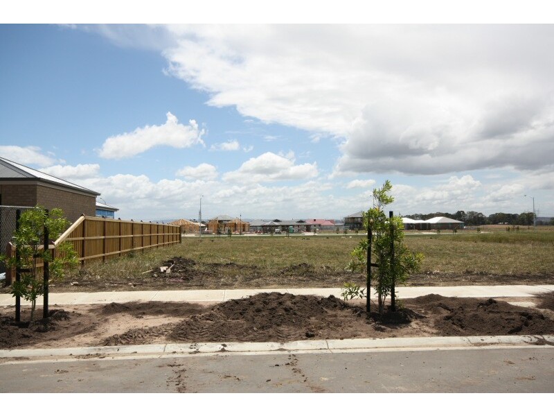 10 Wesson Way, Cranbourne East VIC 3977