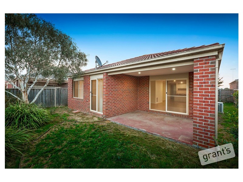 4 Roseville Court, Berwick VIC 3806