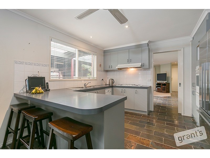 19 Wimmera Court, Berwick VIC 3806