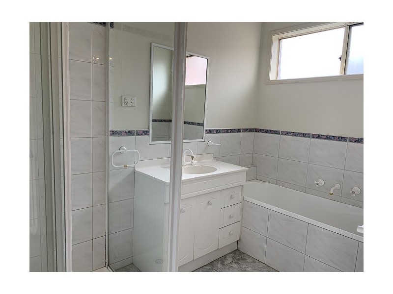 19 Janson Close, Narre Warren South VIC 3805