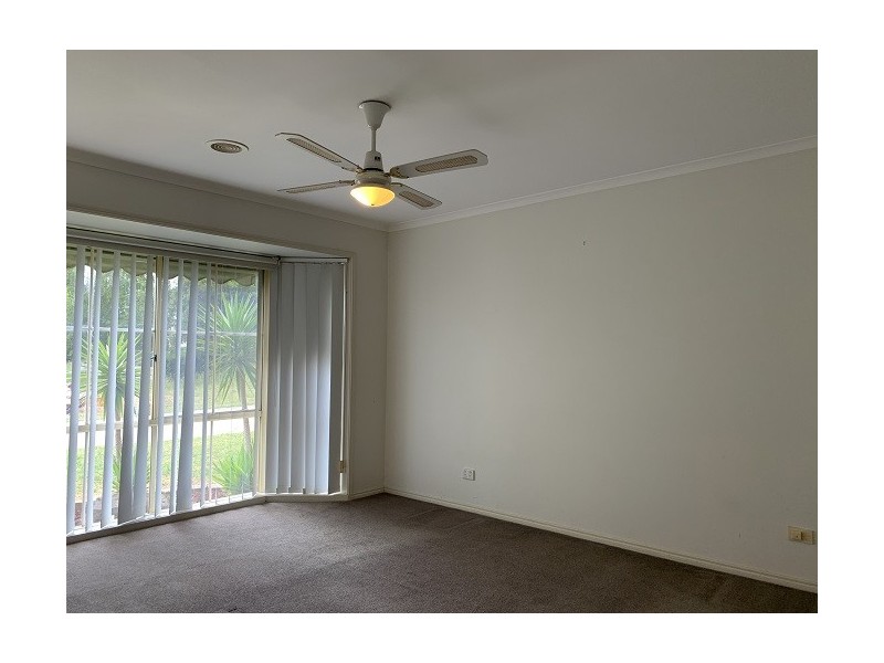 19 Janson Close, Narre Warren South VIC 3805