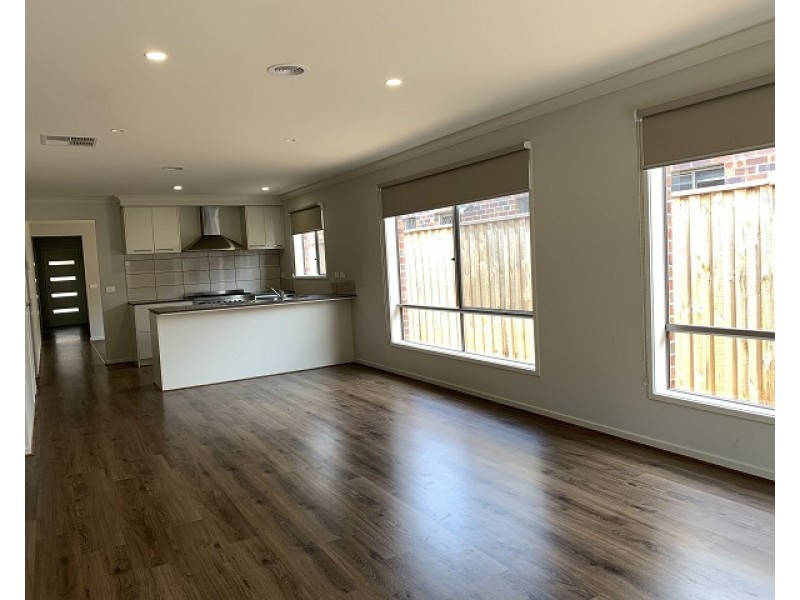 5 Curtis Street, Officer VIC 3809