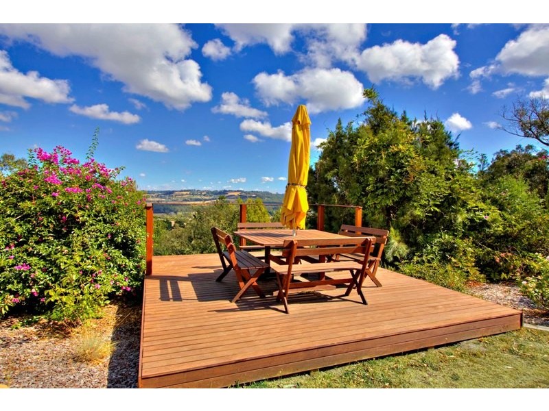 34 Warrawee Avenue, Beaconsfield VIC 3807