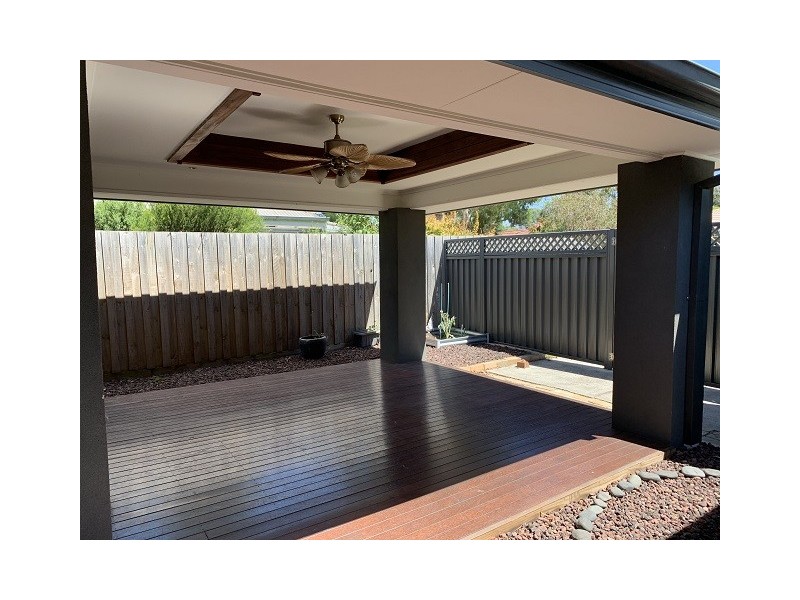 2 Magdalena Place, Berwick VIC 3806