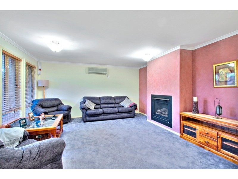 9 Tranquillity Place, Beaconsfield VIC 3807