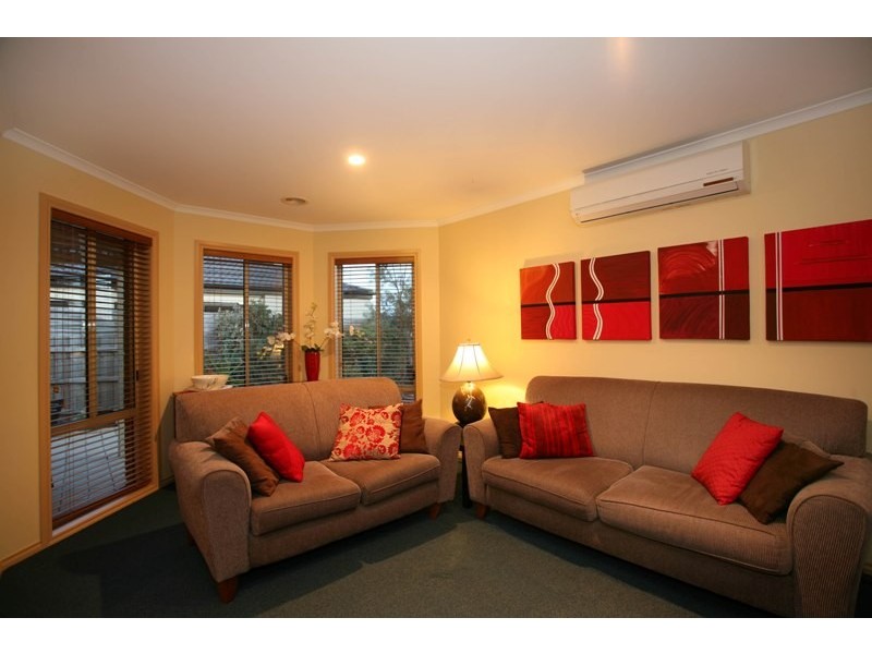 183 Golf Links Road, Berwick VIC 3806