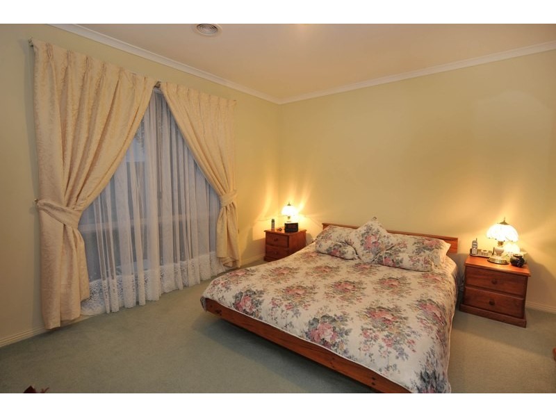 3 Euston Court, Berwick VIC 3806