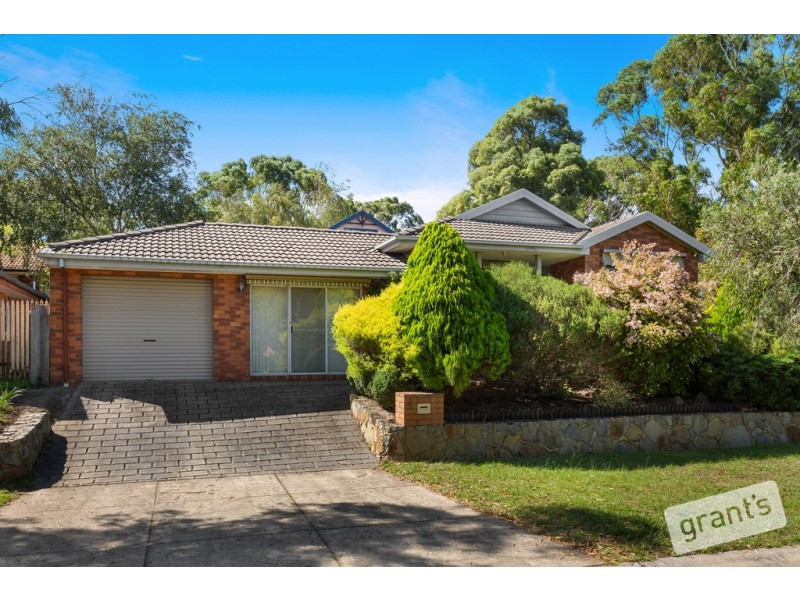 4 Tallara Square, Berwick VIC 3806