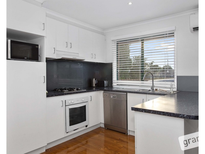 8 Kilfera Court, Narre Warren VIC 3805