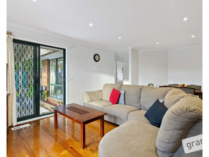 8 Kilfera Court, Narre Warren VIC 3805