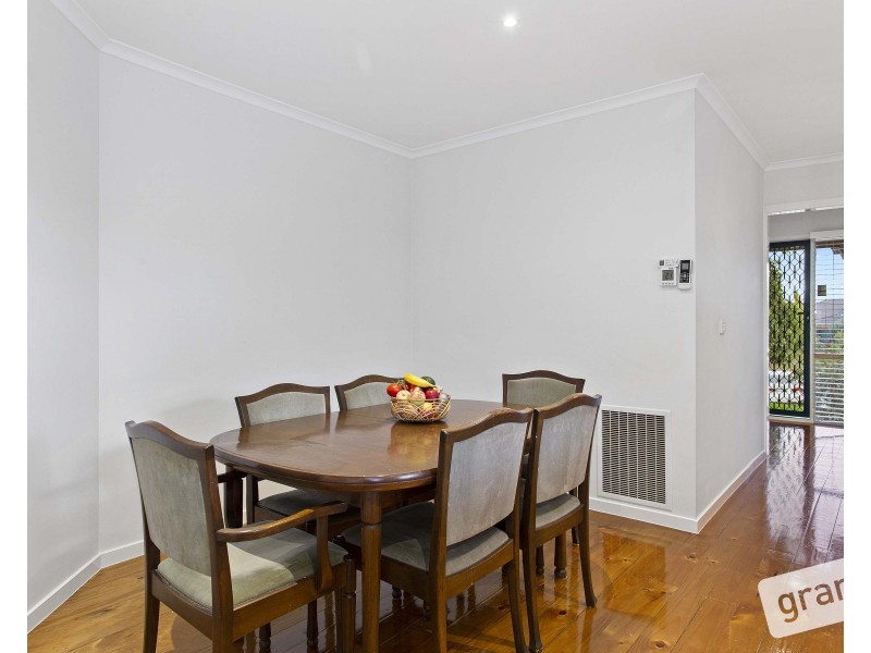 8 Kilfera Court, Narre Warren VIC 3805