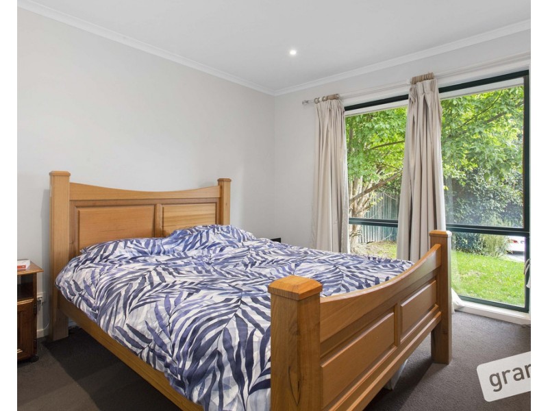 8 Kilfera Court, Narre Warren VIC 3805