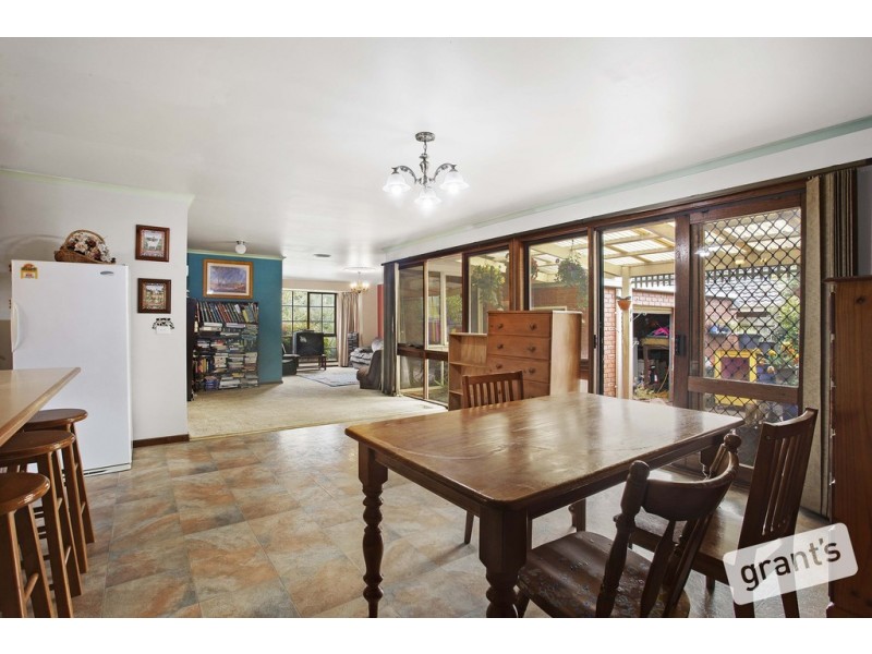 3 Fisher Close, Berwick VIC 3806