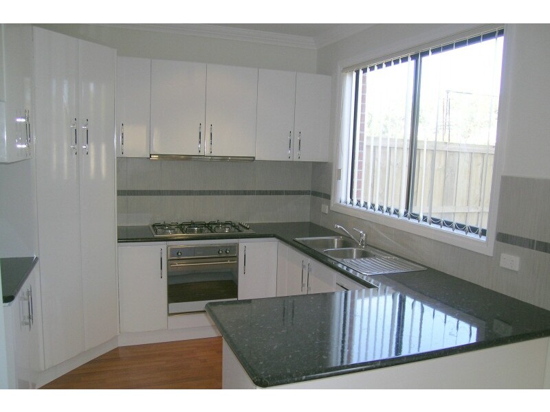 43 Piermont Drive, Berwick VIC 3806