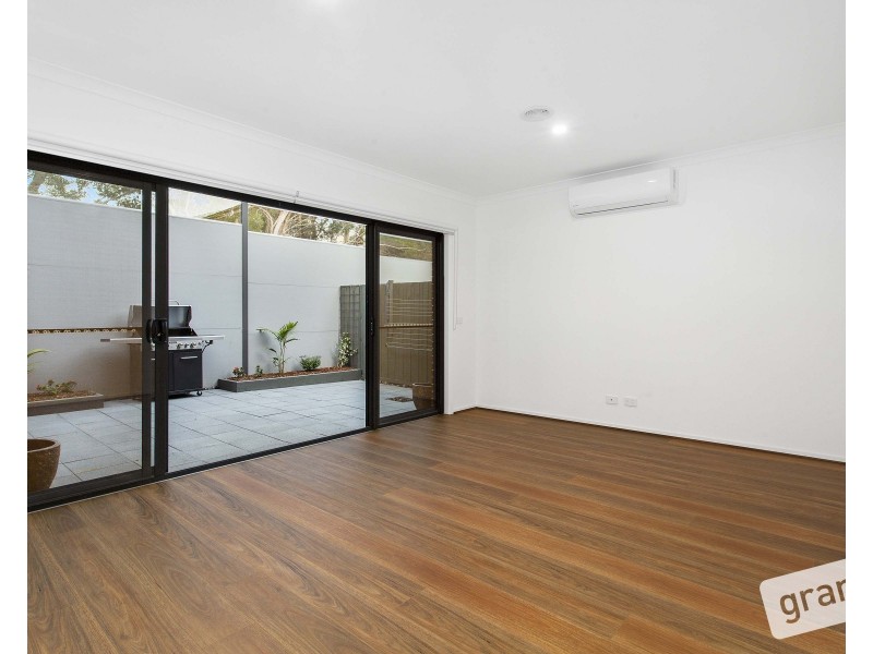 38 Innes Court, Berwick VIC 3806
