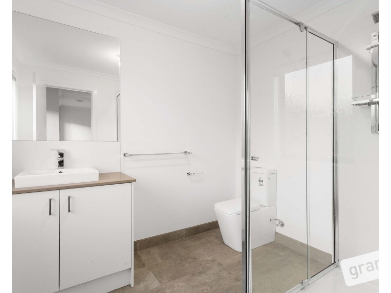 38 Innes Court, Berwick VIC 3806