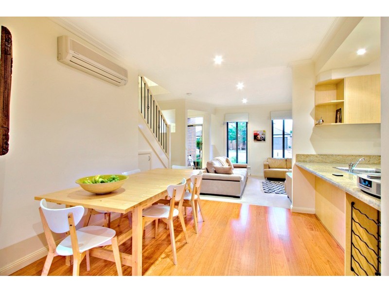 33/18-26 Marlesford Crescent, Berwick VIC 3806