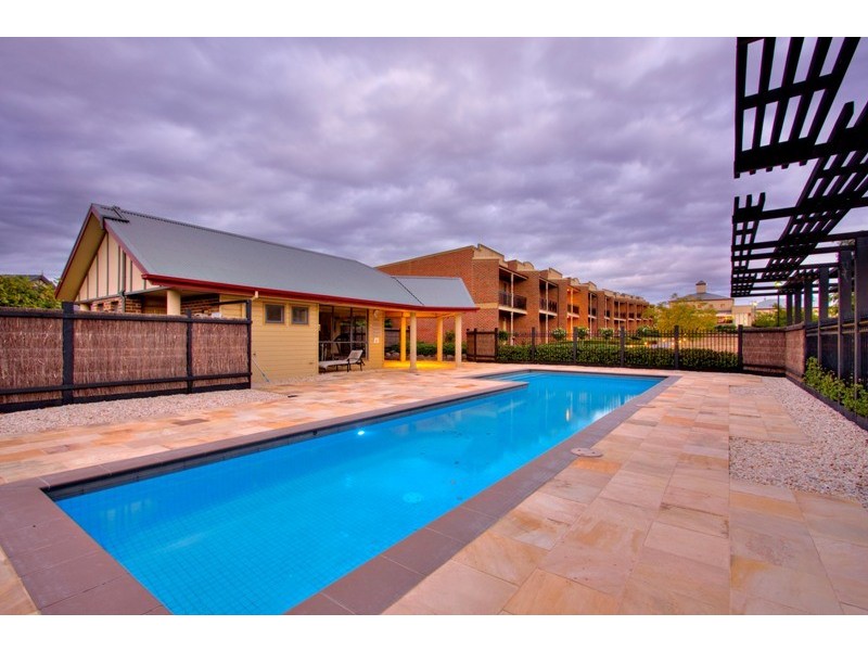 33/18-26 Marlesford Crescent, Berwick VIC 3806