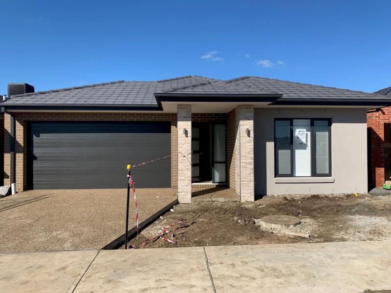 8 Bowler Avenue, Clyde VIC 3978