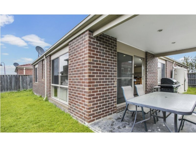 5 Roseville Court, Berwick VIC 3806