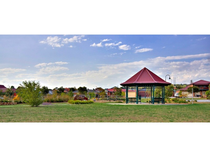 5/2-6 Jerilderie Drive, Berwick VIC 3806