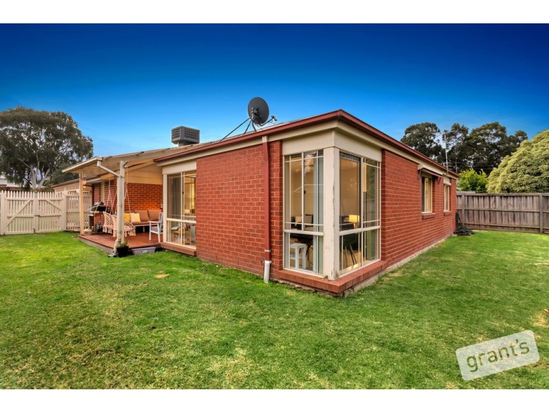 12 Ludlow Court, Beaconsfield VIC 3807
