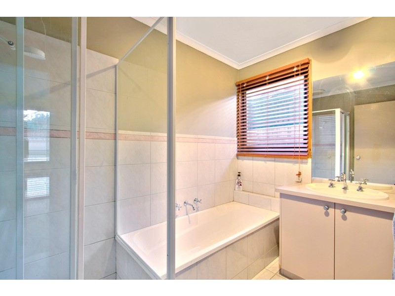 19 Argyle Court, Berwick VIC 3806