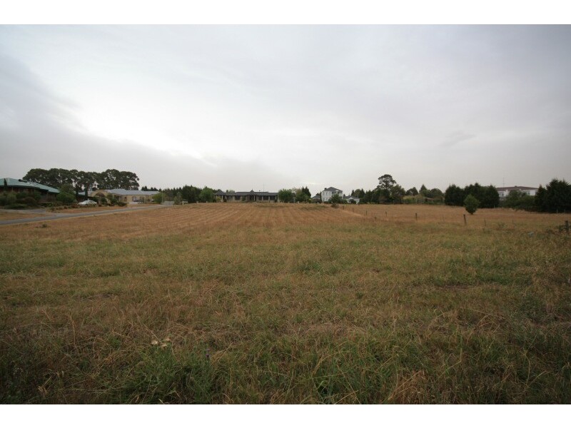 101-103 Fontaine Terrace, Narre Warren North VIC 3804