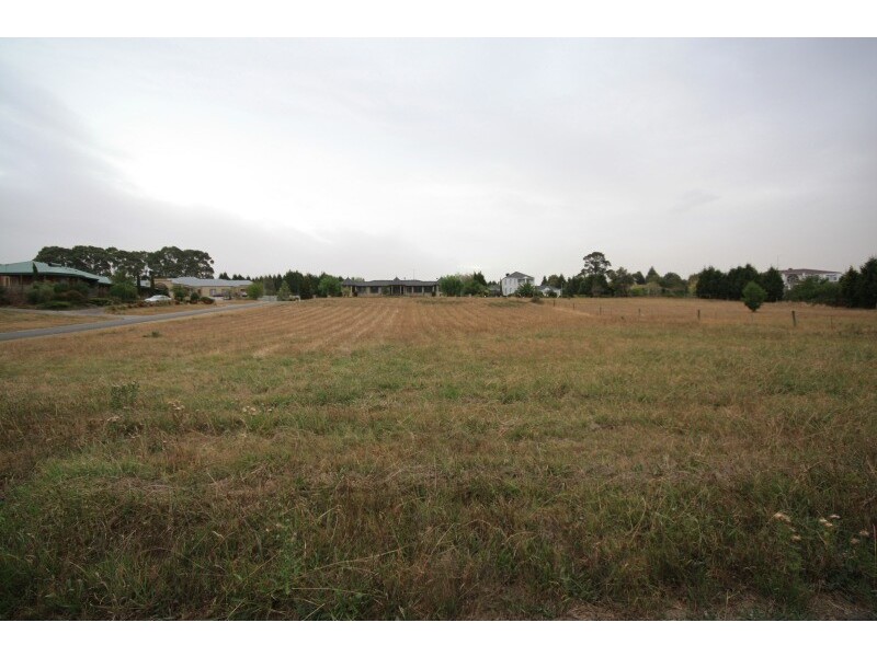 101-103 Fontaine Terrace, Narre Warren North VIC 3804