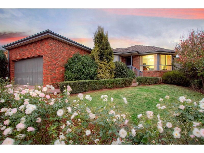 6 Nestle Retreat, Berwick VIC 3806