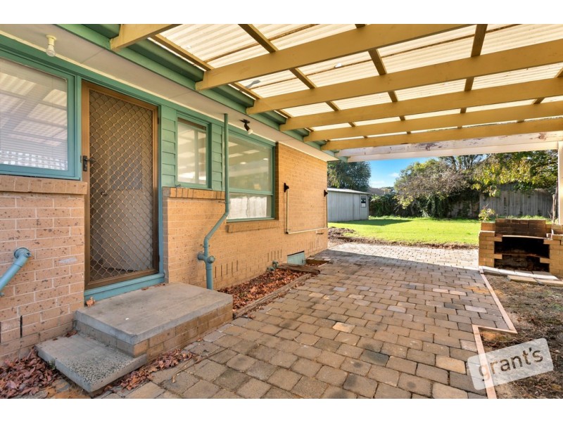 7 Carluke Close, Berwick VIC 3806