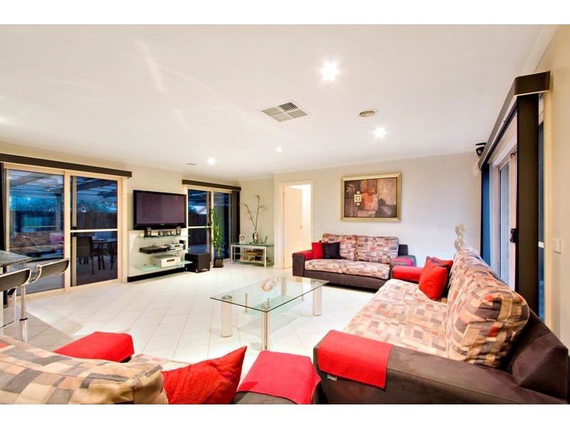 20 Harwood Court, Berwick VIC 3806