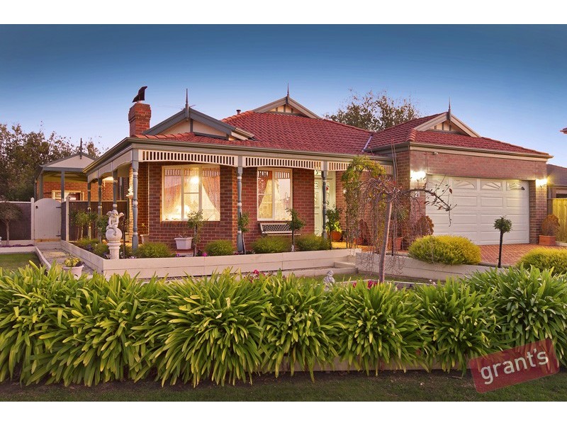 21 Ellen Road, Narre Warren South VIC 3805