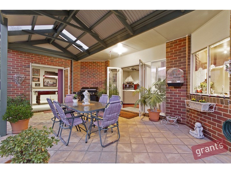 21 Ellen Road, Narre Warren South VIC 3805