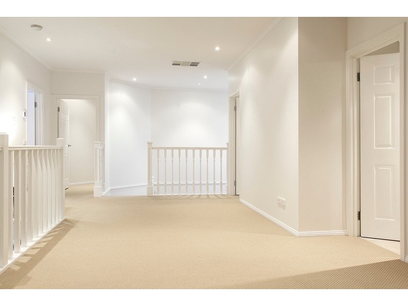 3 The Springs Close, Narre Warren South VIC 3805