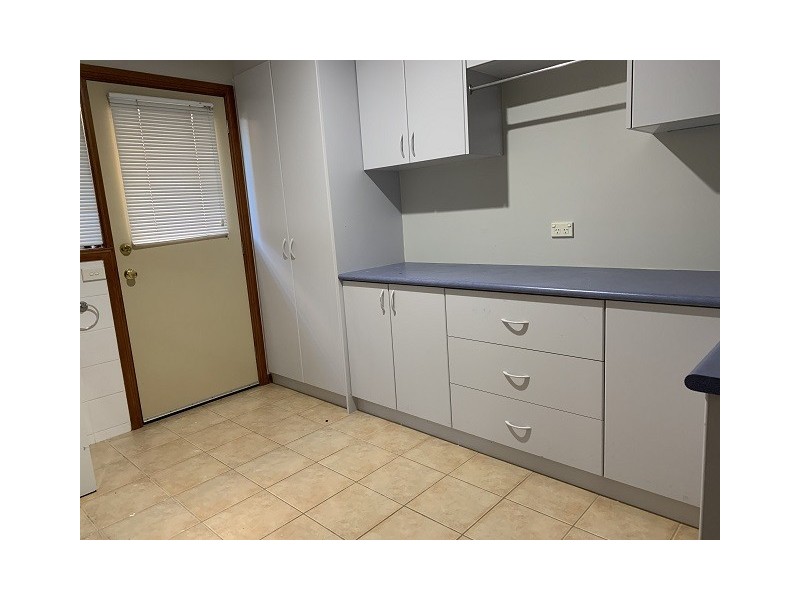 42 Bellevue Drive, Berwick VIC 3806