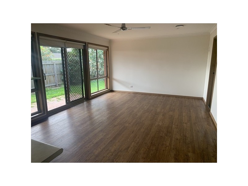 3 Neilian Retreat, Berwick VIC 3806