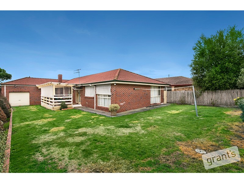 26 Chirnside Road, Berwick VIC 3806