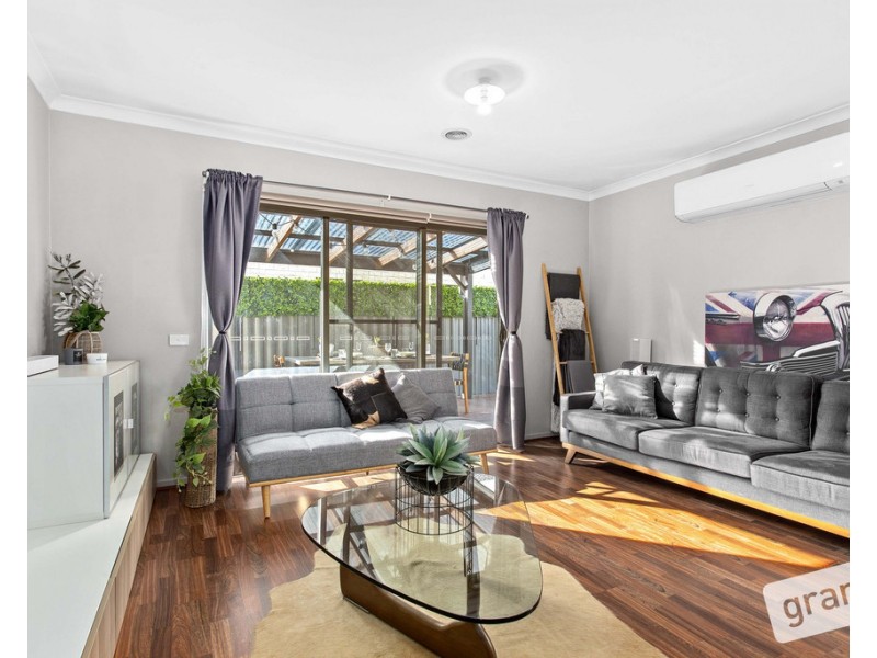 115 Selandra Boulevard, Clyde North VIC 3978