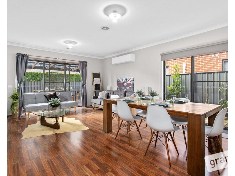 115 Selandra Boulevard, Clyde North VIC 3978