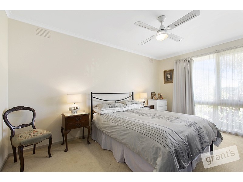 35 Cheviot Avenue, Berwick VIC 3806