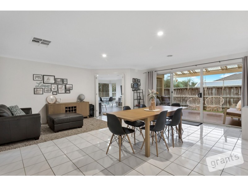 12 Ludlow Court, Beaconsfield VIC 3807