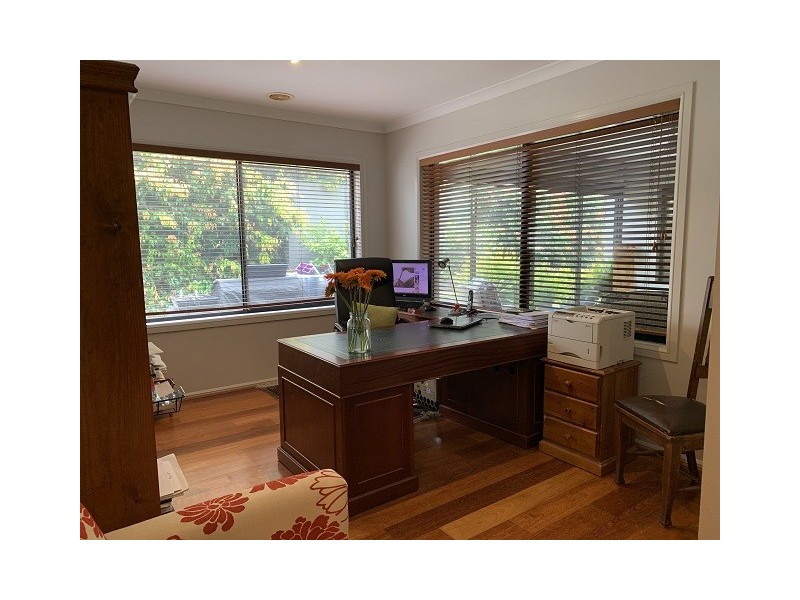 42 Wurundjeri Boulevard, Berwick VIC 3806