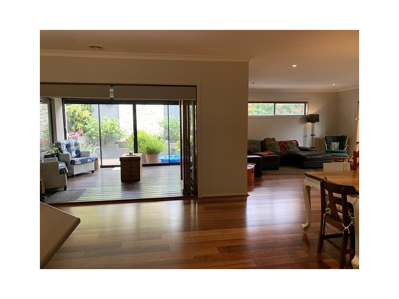 42 Wurundjeri Boulevard, Berwick VIC 3806